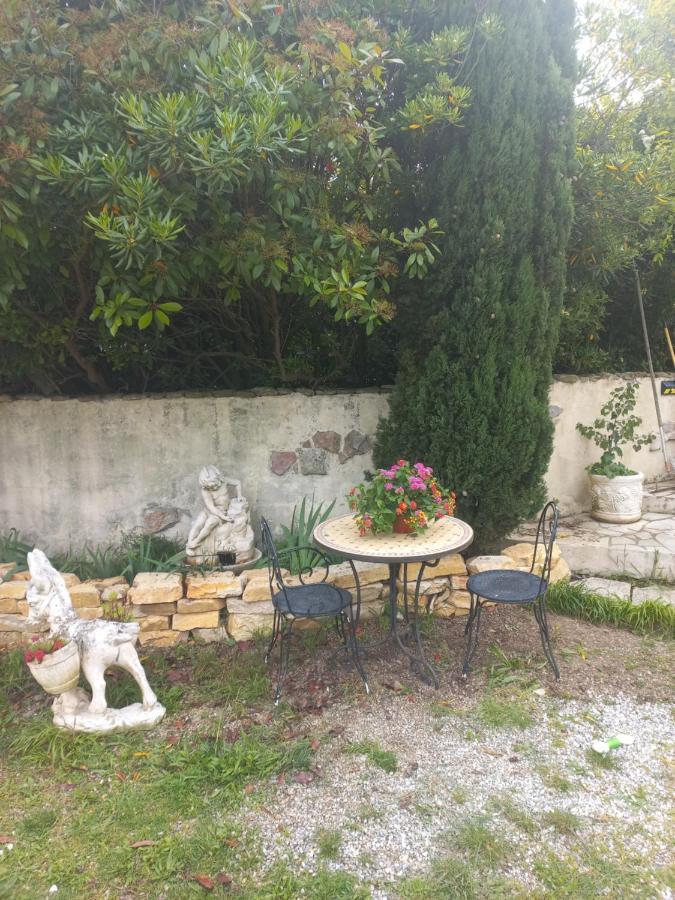 Le Clos Des Lauriers Carcassonne Luaran gambar